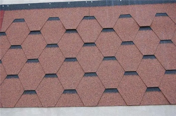 自建房屋用瀝青瓦的流程。